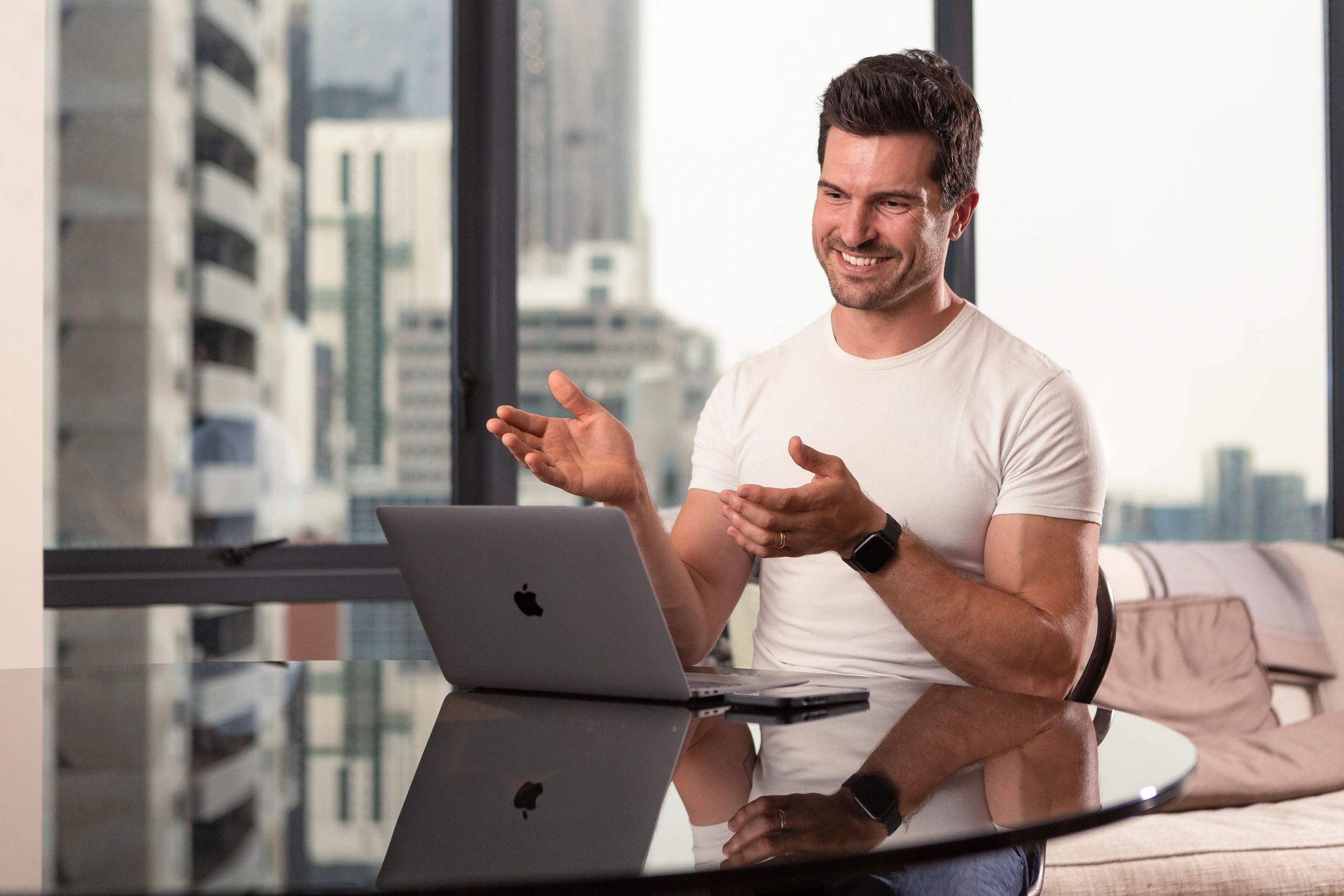 Online fitness and nutrition coaching